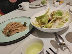-贝勒爷·酥不腻烤鸭