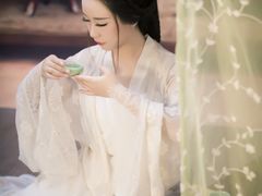 -九月鹰飞汉服摄影工作室