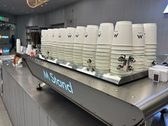 -M Stand(南京紫峰大厦店)