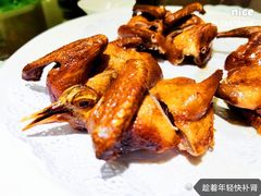 烤乳鸽-熠盛粤味·顺德桑拿鸡(永康路店)