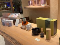 -théATRE 茶聚场(王府中環店)