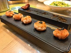 黑松露鱼子酱煎虾滑-永安鱼庄·镇江菜(丁卯店)