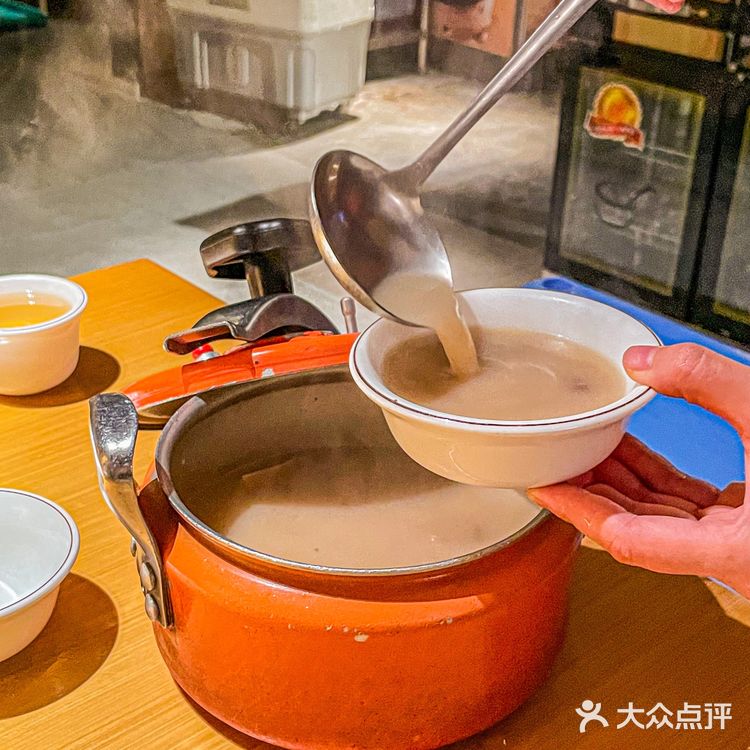 广州美食‼️超正牛杂煲!你确定不来试试⁉️