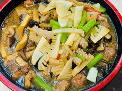 -有红鸡毛店·川菜(建设路店)