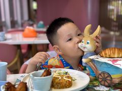 -水桶王国主题餐厅·聚会·生日派对·亲子活动·家庭套餐(亚龙湾希尔顿店)