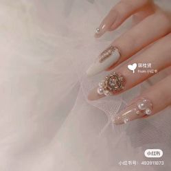 -Pink You美甲洗眉纹绣定制中心
