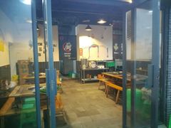 -虎贲三拖八老火锅(洋人街店)