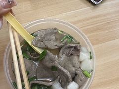 -牛师傅广式药膳牛骨汤美食(江南西店)