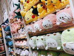 -名创优品(山东青岛市新业广场店)