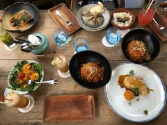 -植物园哈利亚餐厅