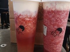 芝芝莓果-喜茶(上海正大广场店)