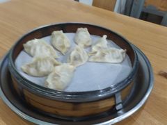 -清真老铁家灌汤包