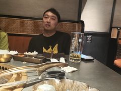 -铭牛烧肉·和牛海鲜自助(高新月牙湖店)
