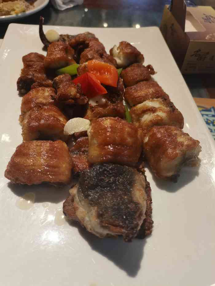 名厨一鲜(葛村路店)-"菜品很有特色 有清淡口味也有适合重口味的.