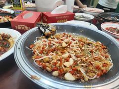 -堂瓦里·33年传统赣菜(第一街区店)