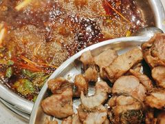 -肖肖酸萝卜鱼火锅(总店)