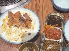 -明洞阿姨·韩式酱蟹烤肉·创意料理(三元桥店)