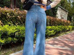 -曼哈顿商业广场(升龙广场店)