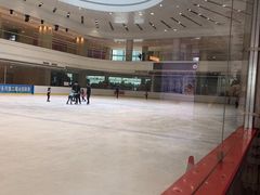 -陈露国际冰上中心(天津嘉里汇店)