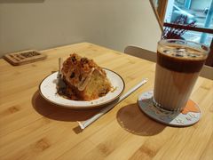 -C.Y Cafe