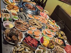 -黑金·寻焰自助百汇·烤肉·火锅(中街店)