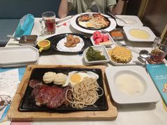 -豪客来牛排(中央花苑店)
