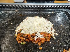 芝士石板炒饭-韩阳王石板烤肉