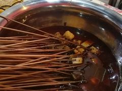 -椒点传统串串香