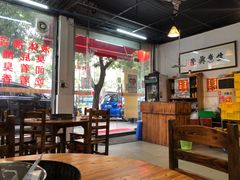 大堂-醋缘臭屁醋养生火锅