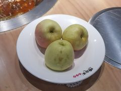 -咱屯子铁锅炖直营店(保利店)
