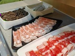 -海底捞火锅鲜切牛肉主题店(长寿路店)