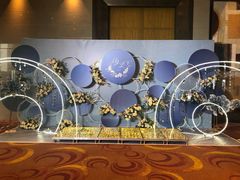 -上海龙之梦万丽酒店