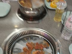 -金滏山烤肉·海鲜·火锅自助餐厅(襄阳万达店)
