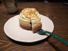 -星巴克臻选(南京金茂览秀城店)