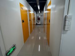 -安东易迷你自助仓储寄存仓库(草桥店)