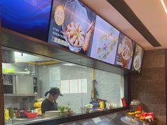 -状元人家·公园别墅衡东土菜(溪悦荟店)