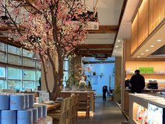 -蜜桃餐厅·伴山(湖滨商业街店)