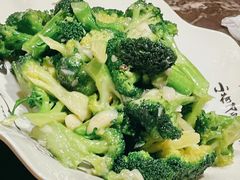 蒜蓉西蓝花-粗粮人家·东北菜(洋桥店)