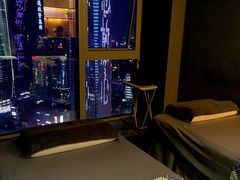 -得闲·高空SPA(东盟店)