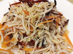 素八丝-春江饭店(共青团路总店)