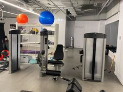 -乐刻运动健身(蓝润摩里中心店)