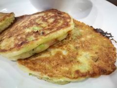 西葫芦饼配酸奶-TUK土耳其餐厅·下午茶(卢湾店)