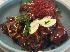蜜汁香辣猪蹄-娜娜家•Nana's restaurant (南开大悦城店)