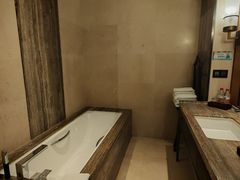 -上海崇明金茂凯悦酒店