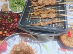 聚点大拌菜-聚点串吧·北京烧烤(公益西桥店)