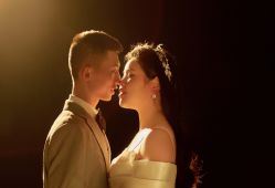 -卡米拉婚纱摄影工作室(金汇广场店)