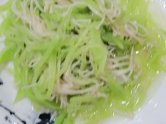 -米果果小镇