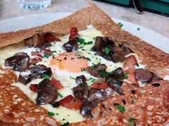 鸡蛋蘑菇熏肉荞麦可丽饼-RAC BAR(安福路店)