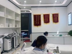 点击看大图 -蕾特恩专业祛痘·皮肤管理