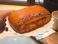 -VERIE BAKEHOUSE